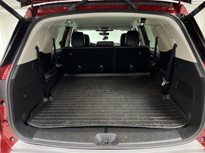 2023 Nissan Pathfinder SL FWD