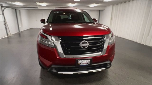 2023 Nissan Pathfinder SL FWD