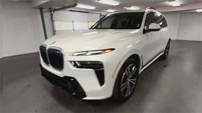2023 BMW X7 xDrive40i