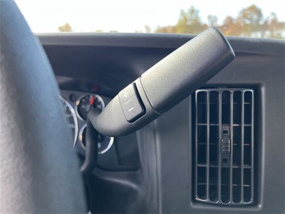 2025 GMC Savana Cutaway 3500 1WT