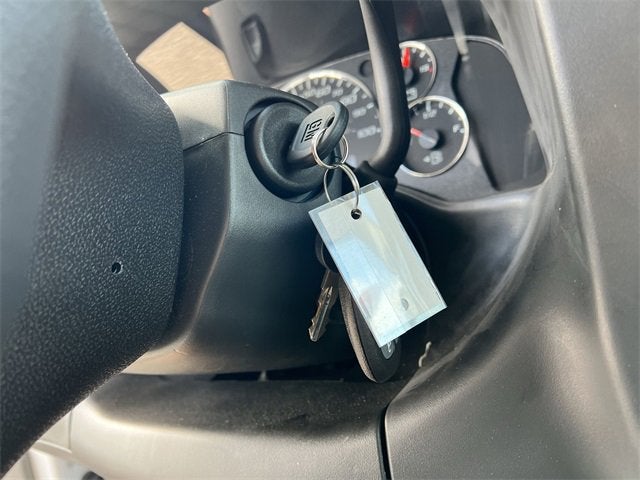 2025 GMC Savana Cutaway 3500 1WT