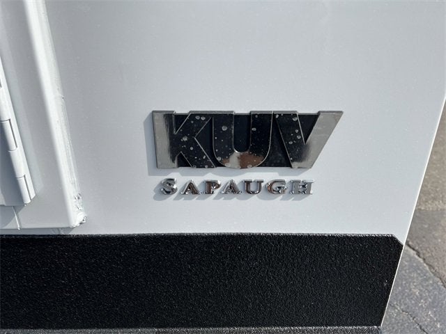 2025 GMC Savana Cutaway 3500 1WT