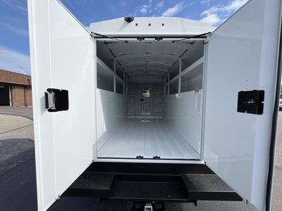 2025 GMC Savana Cutaway 3500 1WT