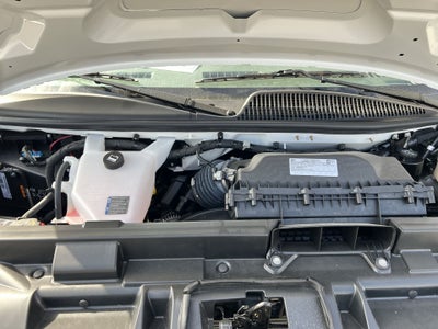 2025 GMC Savana Cutaway 3500 1WT