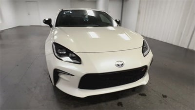 2024 Toyota GR86 Premium