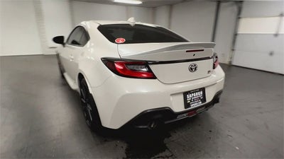 2024 Toyota GR86 Premium