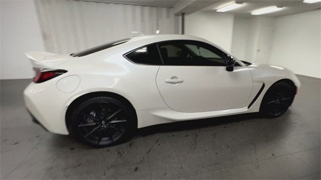 2024 Toyota GR86 Premium