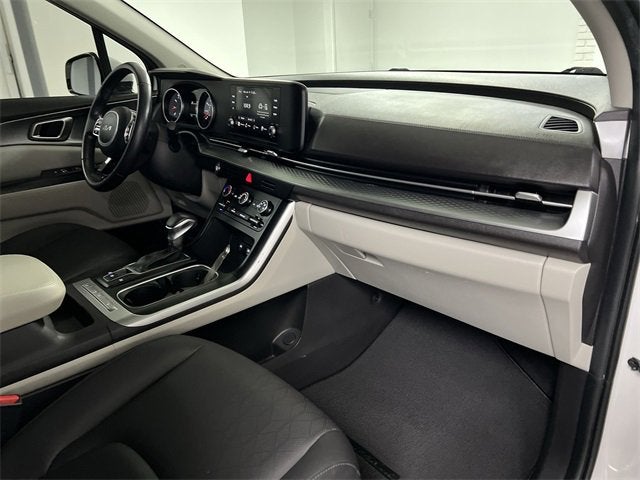 2023 Kia Carnival MPV LX Seat Package