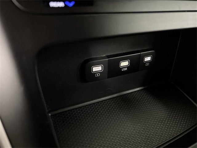 2023 Kia Carnival MPV LX Seat Package