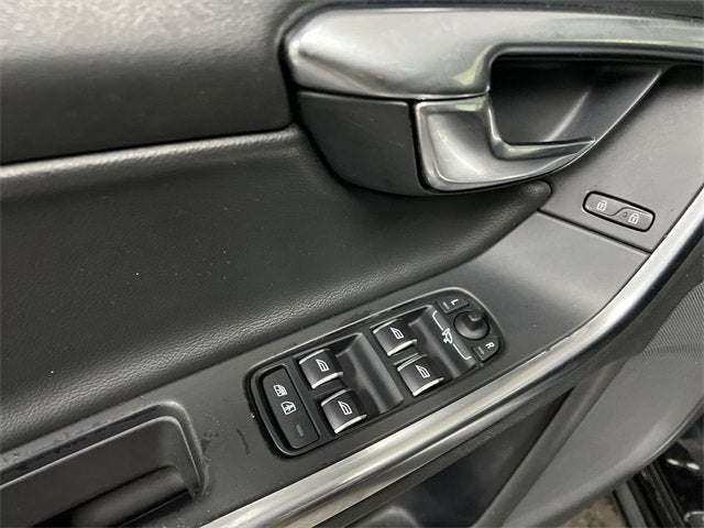 2017 Volvo S60 T5 Dynamic