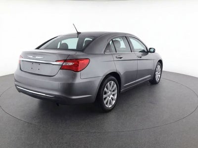 2013 Chrysler 200 Touring