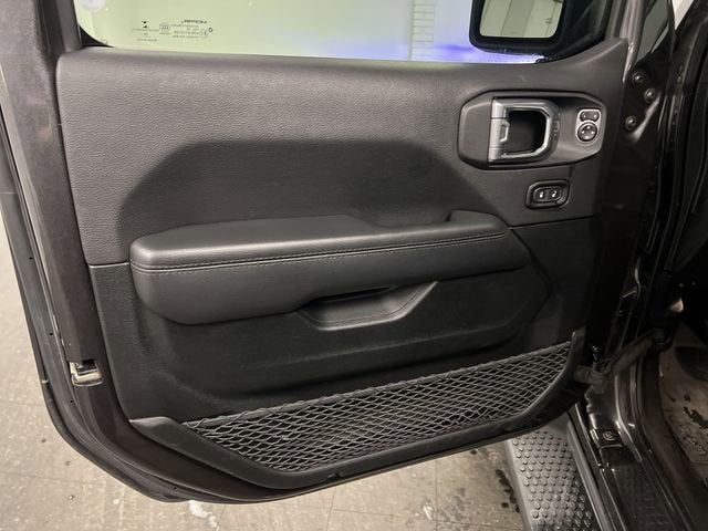 2021 Jeep Wrangler Unlimited Sahara Altitude