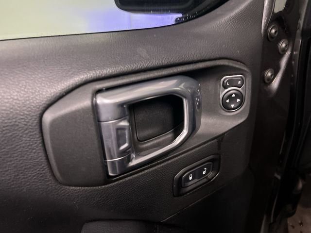 2021 Jeep Wrangler Unlimited Sahara Altitude