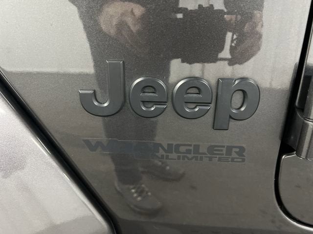 2021 Jeep Wrangler Unlimited Sahara Altitude