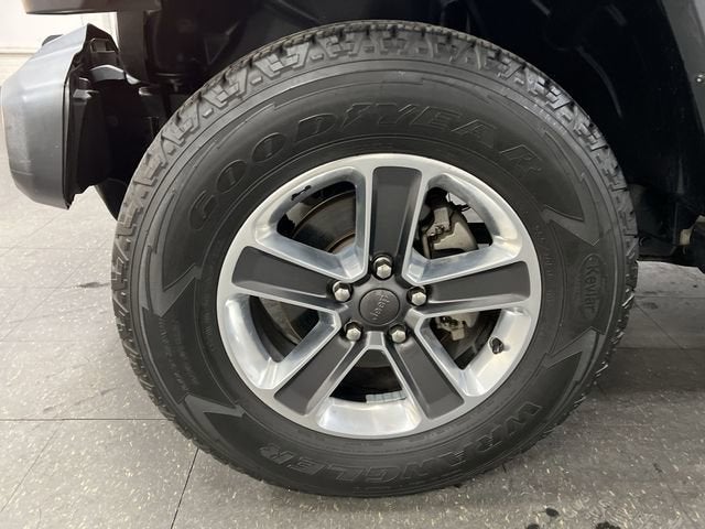 2019 Jeep Wrangler Unlimited Sahara 4x4