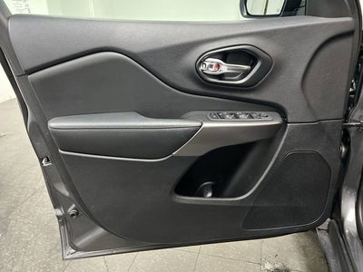 2022 Jeep Cherokee Latitude Lux FWD