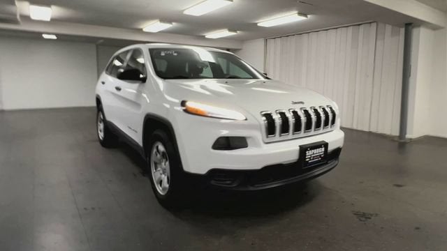 2017 Jeep Cherokee Sport