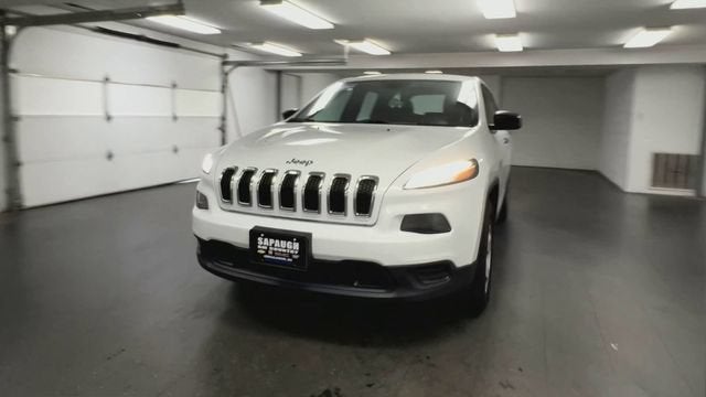 2017 Jeep Cherokee Sport