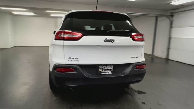 2017 Jeep Cherokee Sport
