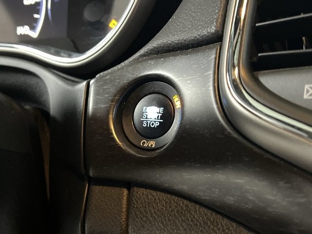 2018 Jeep Grand Cherokee Altitude - Photo 17