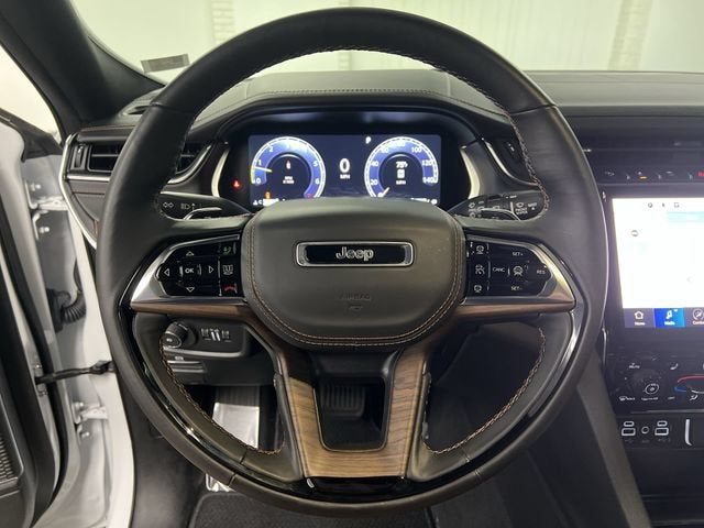 2025 Jeep Grand Cherokee Summit 4x4