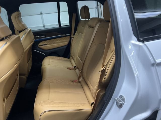 2025 Jeep Grand Cherokee Summit 4x4