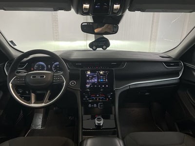 2024 Jeep Grand Cherokee L Laredo 4x4