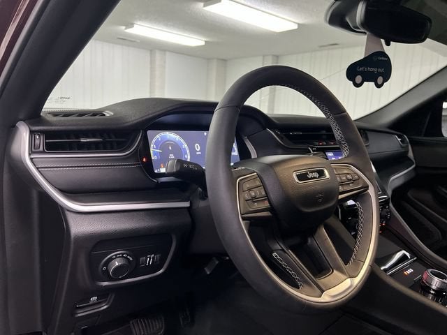 2024 Jeep Grand Cherokee L Altitude X 4x4