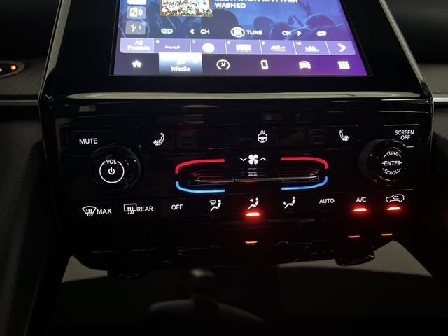 2024 Jeep Grand Cherokee L Altitude X 4x4