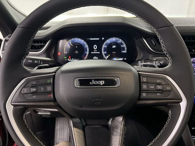 2025 Jeep Grand Cherokee L Limited 4x4