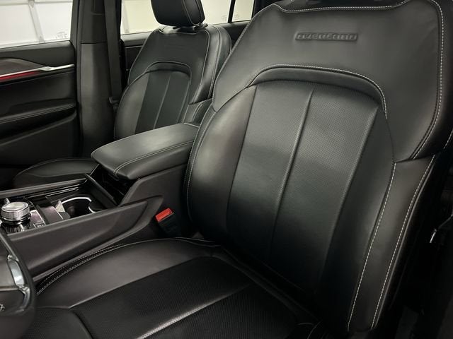 2025 Jeep Grand Cherokee L Overland 4x4