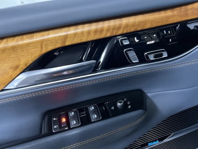 2022 Jeep Grand Wagoneer Series II 4x4
