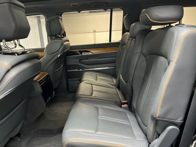 2022 Jeep Grand Wagoneer Series II 4x4
