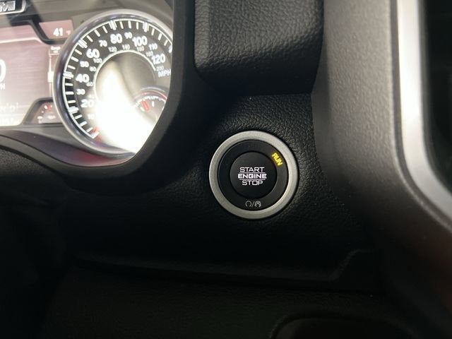 2021 RAM 1500 Big Horn Quad Cab 4x4 6'4" Box