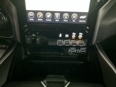 2021 RAM 1500 Big Horn Quad Cab 4x4 6'4" Box