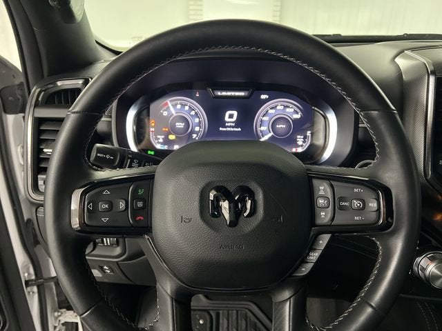 2024 RAM 1500 Limited Crew Cab 4x4 5'7" Box