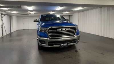 2025 RAM 1500 Laramie Crew Cab 4x4 5'7" Box