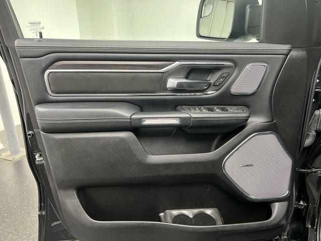 2025 RAM 1500 Laramie Crew Cab 4x4 5'7" Box