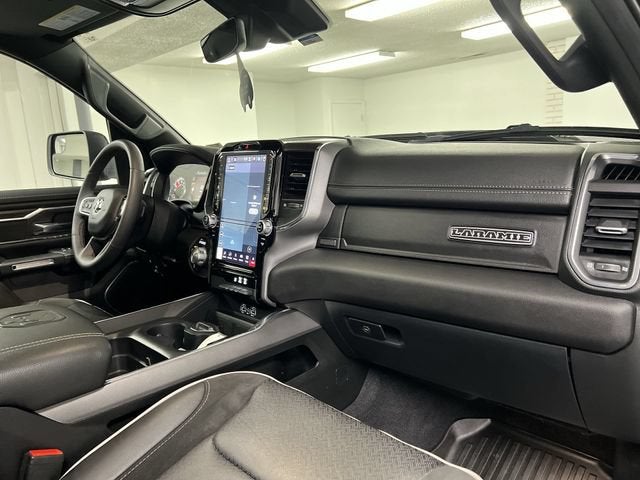 2025 RAM 1500 Laramie Crew Cab 4x4 5'7" Box