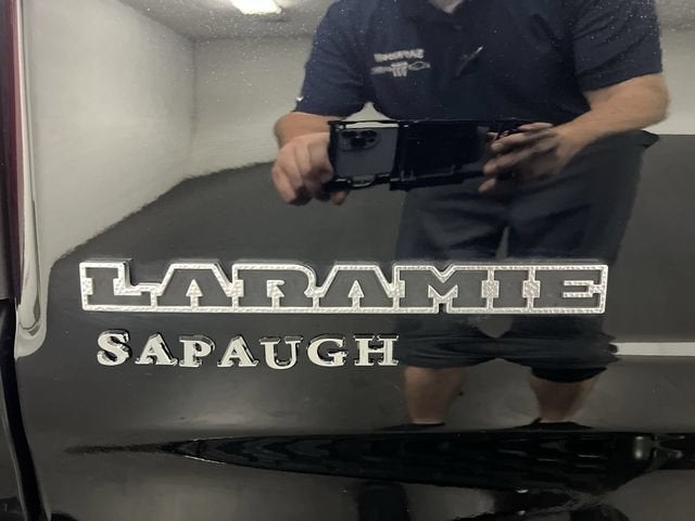 2025 RAM 1500 Laramie Crew Cab 4x4 5'7" Box