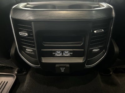 2024 RAM 1500 Laramie Crew Cab 4x4 5'7" Box