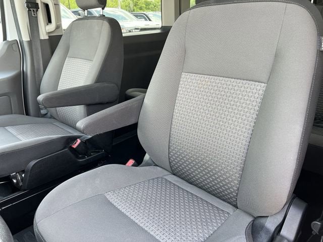 2024 Ford Transit Passenger Wagon XL