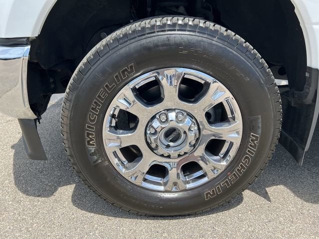 2022 Ford F-350 LARIAT