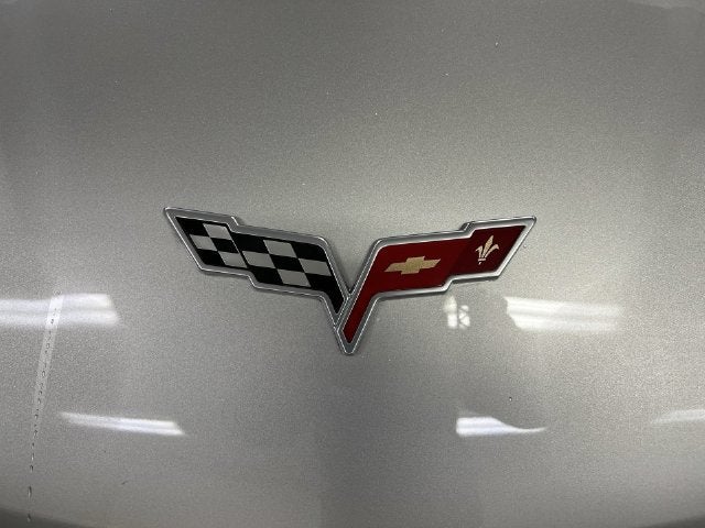 2005 Chevrolet Corvette Base