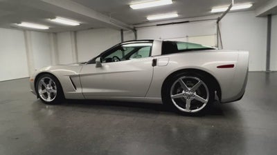 2005 Chevrolet Corvette Base