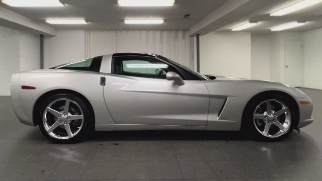 2005 Chevrolet Corvette Base
