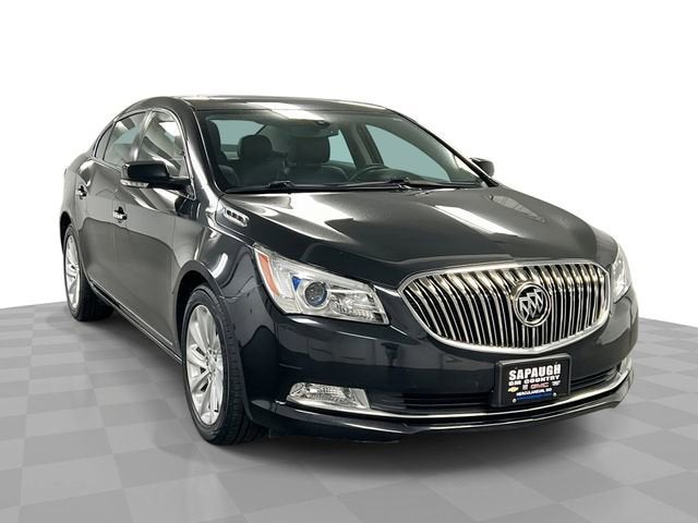 2015 Buick LaCrosse's photo
