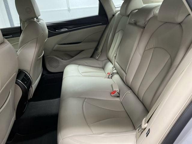 2017 Buick LaCrosse Essence