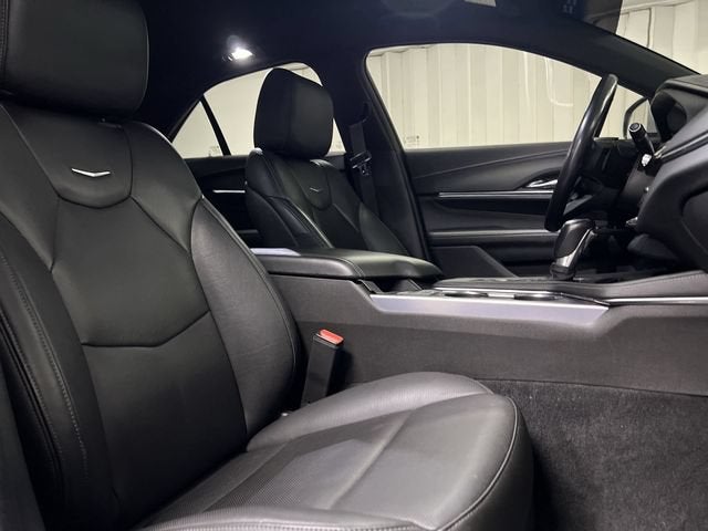 2023 Cadillac CT4 Premium Luxury