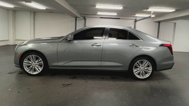 2023 Cadillac CT4 Premium Luxury